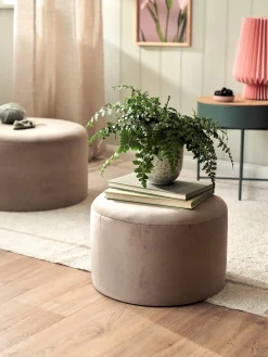Hocker