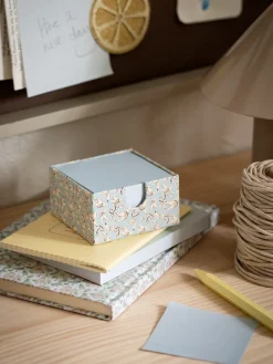 Notizen In Box