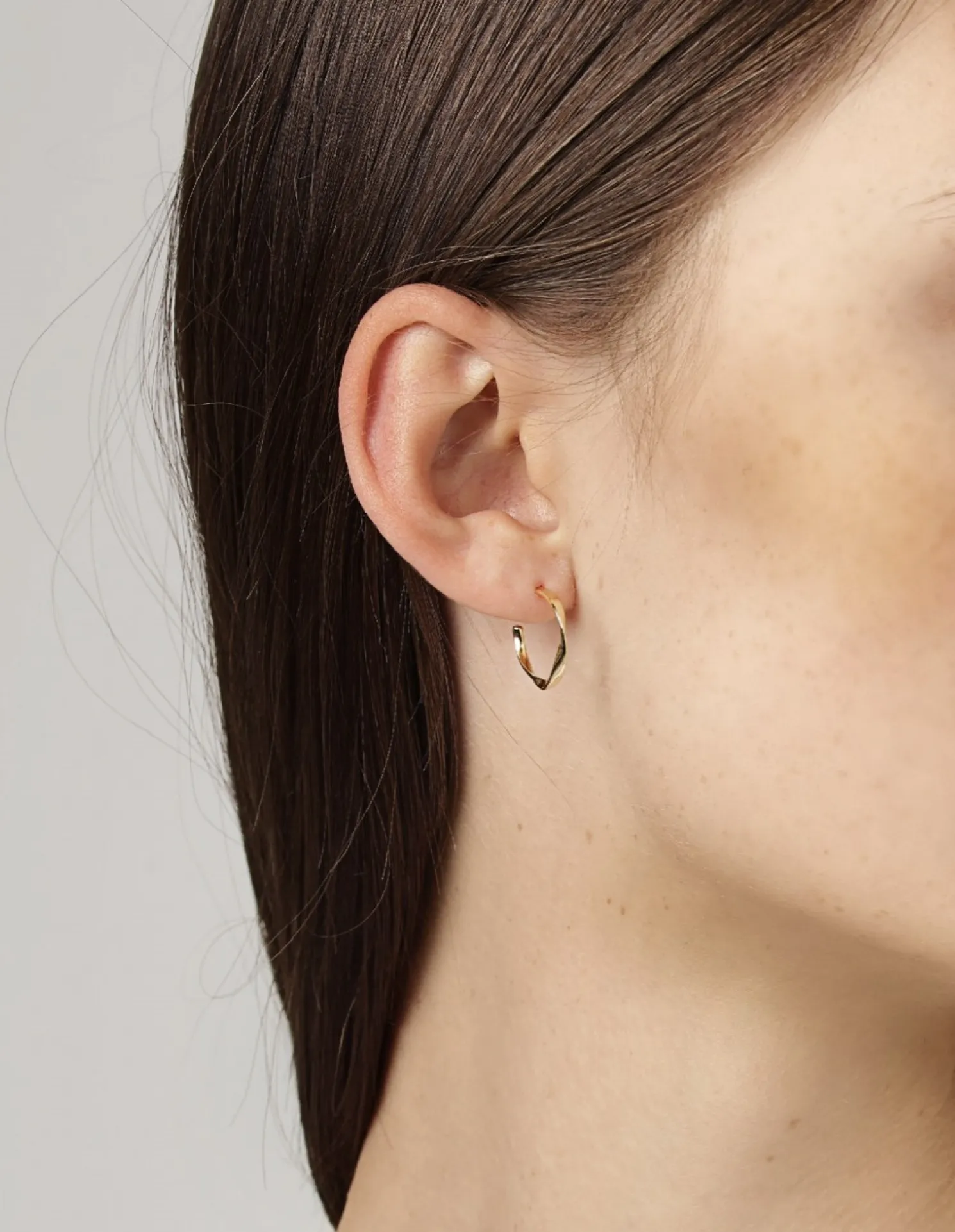 Solveig Hoops