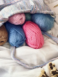 Strickwolle