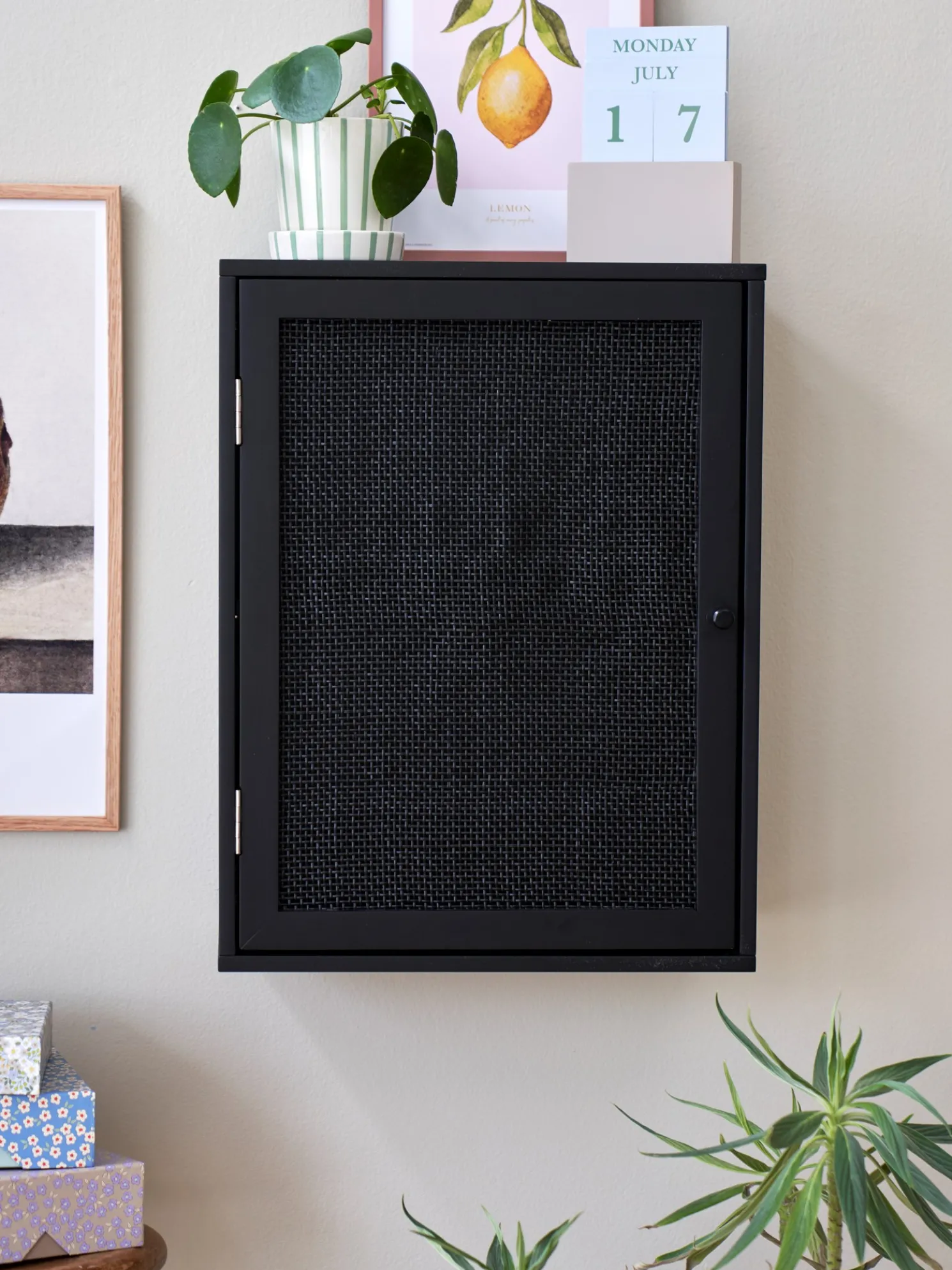 Wandschrank